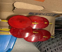 (6) 3 Red Double Sided Reflector Stakes 36 Long